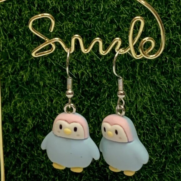 Penguin Earring, Silly Animal Earring, Penguin Jewelry, Gift Idea, Penguin Charm - Picture 4 of 9